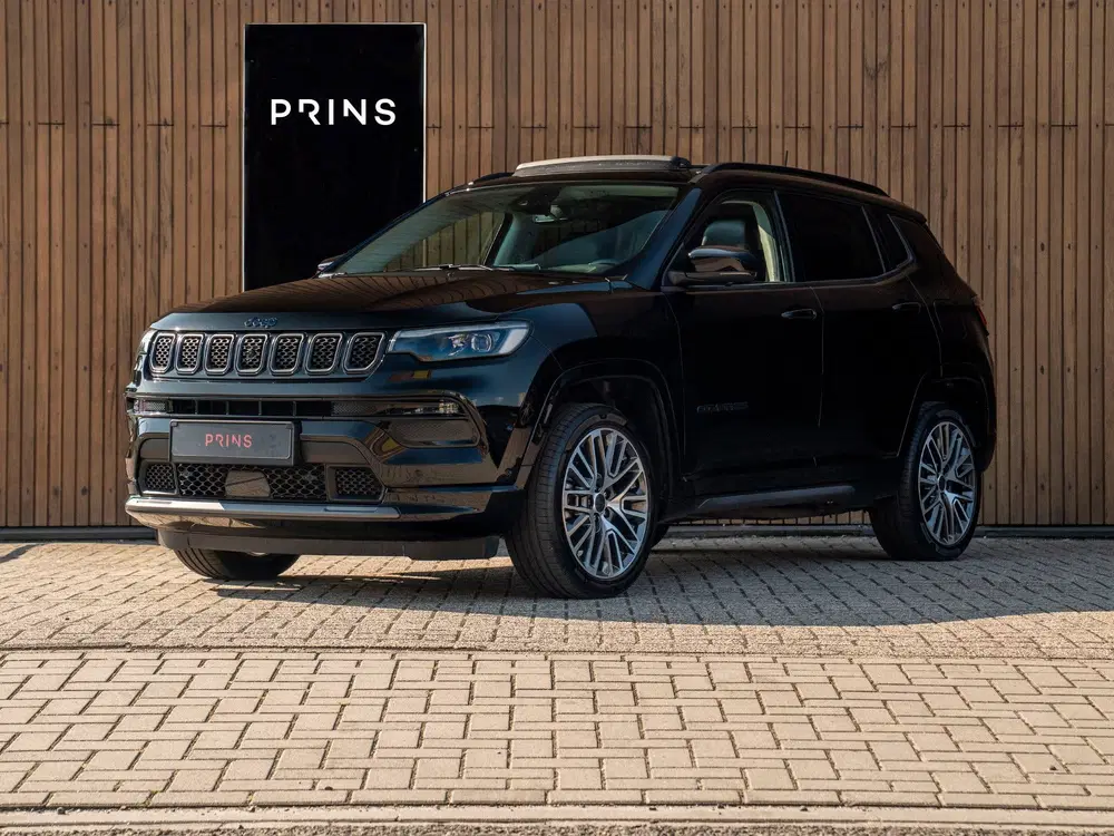 Jeep Compass 4xe 240pk Phev Summit uit 2025