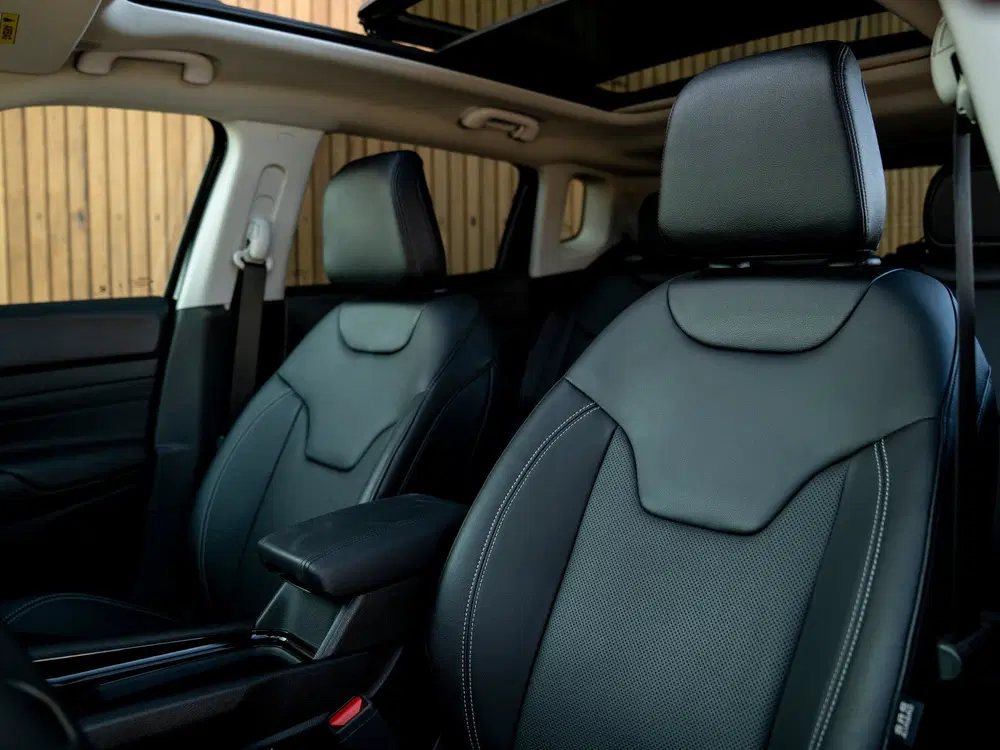 Jeep Compass 4xe 240pk Phev Summit uit 2025, foto 8