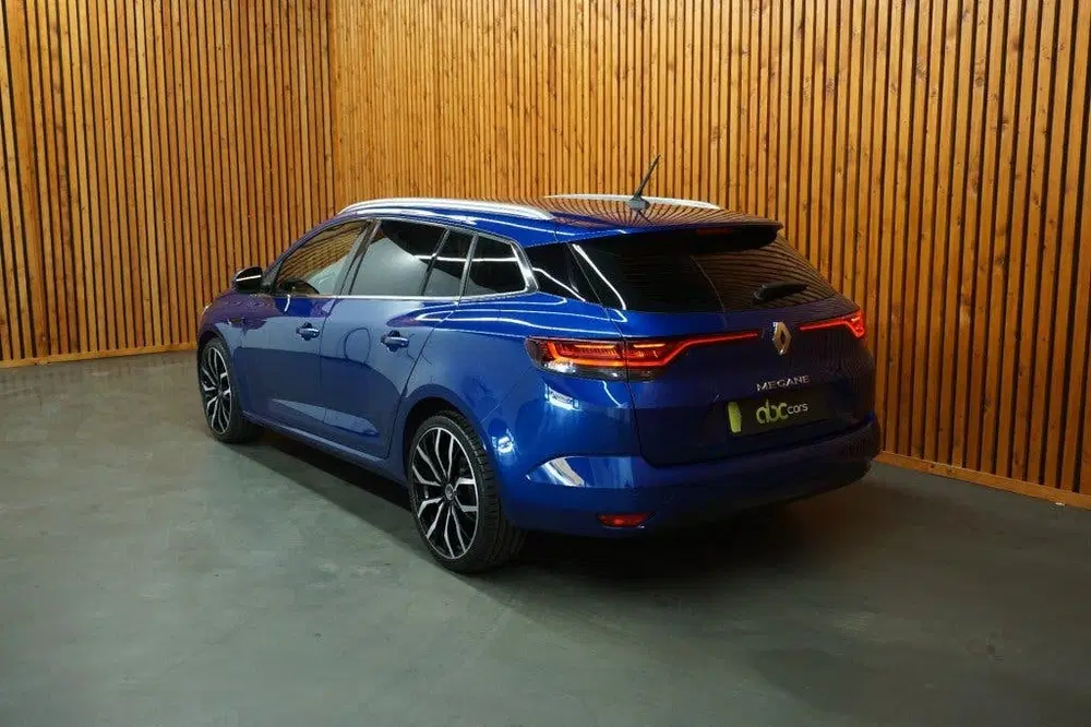 Renault Megane Renault Megane 1.3 TCE 140 Equilibre Navi uit 2023, foto 3