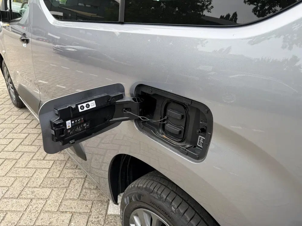 Citroën Berlingo Plus M L1 50 kWh 1 fase lader Apple CarP uit 2025, foto 12