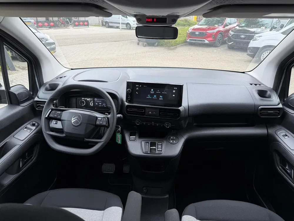Citroën Berlingo Plus M L1 50 kWh 1 fase lader Apple CarP uit 2025, foto 2