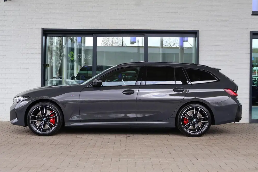 BMW 3-serie Touring M340i xDrive uit 2026, foto 5