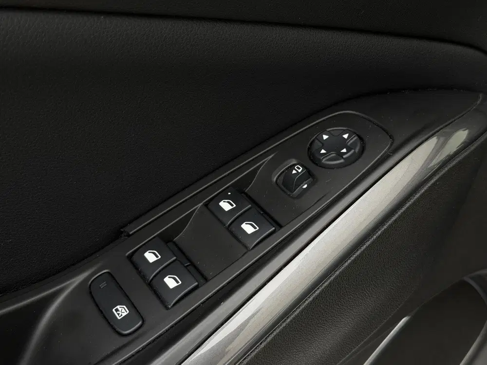 Opel Grandland 1.2 Ultimate uit 2019, foto 10