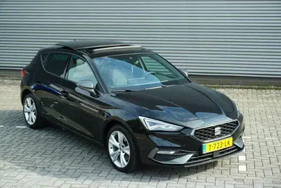 SEAT Leon 1.4 TSI eHybrid PHEV FR Pano uit 2020