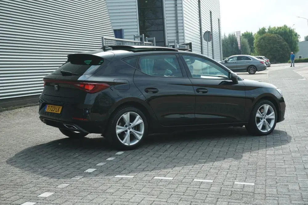 SEAT Leon 1.4 TSI eHybrid PHEV FR Pano uit 2020, foto 8