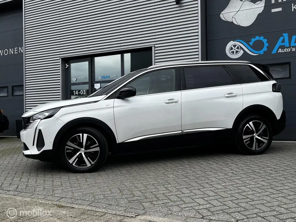 Peugeot 5008 1.2 PureTech GT-Pack Alcantara ACC Rijklaa uit 2021, foto 2