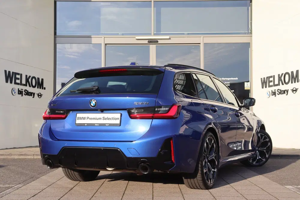 BMW 3-serie 330i xDrive High Executive M Sport Autom uit 2025, foto 11