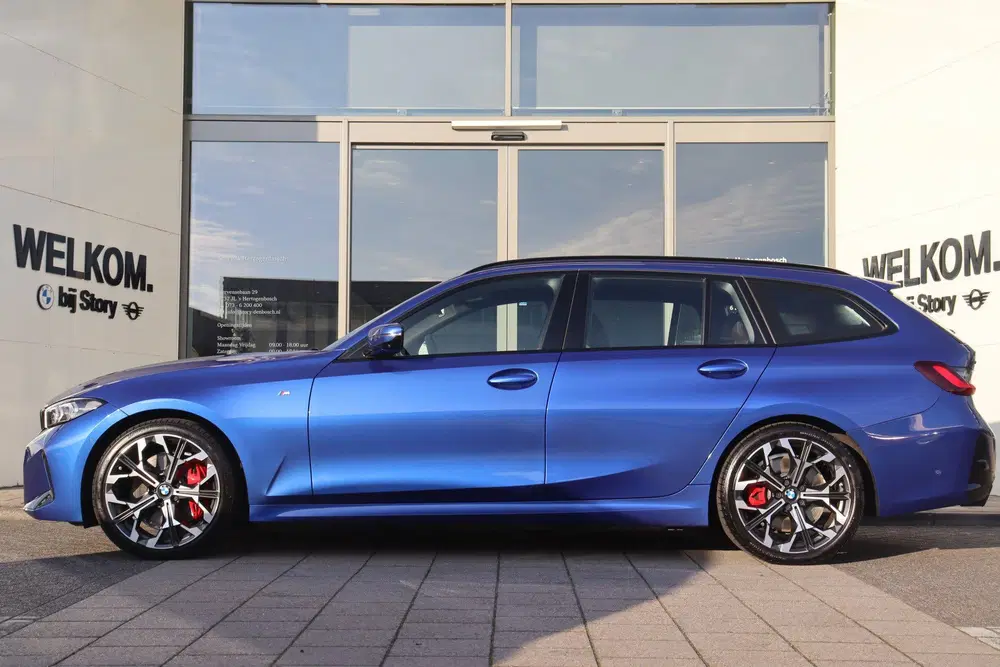 BMW 3-serie 330i xDrive High Executive M Sport Autom uit 2025, foto 7