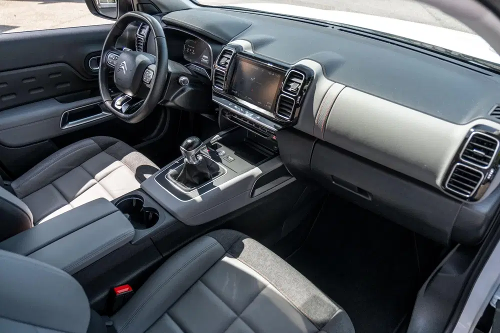 Citroën C5 Aircross Citroen C5 Aircross 1.2 PureTech Business uit 2020, foto 2