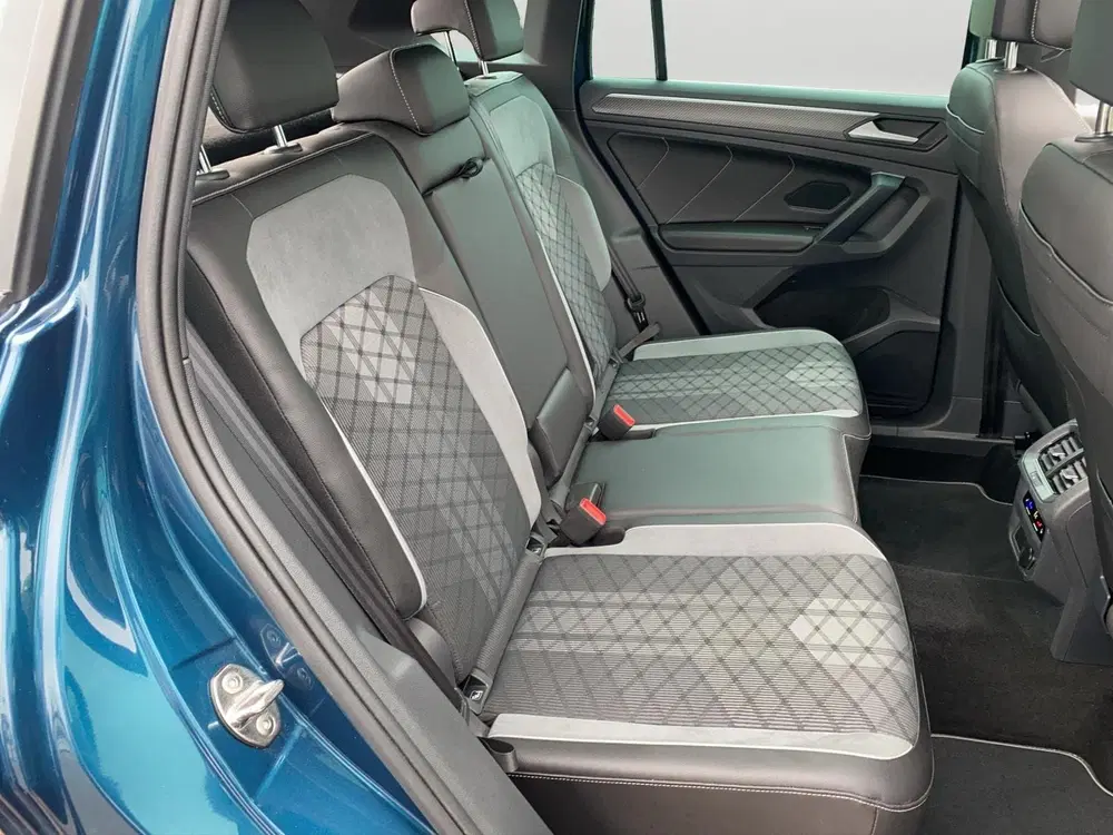 Volkswagen Tiguan 1.4 TSI eHybrid R-Line Business+ uit 2021, foto 7