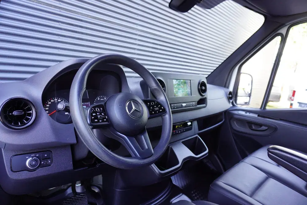 Mercedes-Benz Sprinter 317 170pk Automaat L3H2 Dubbele cabin uit 2024, foto 10