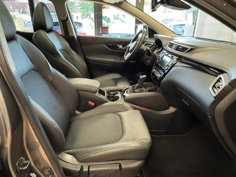 Nissan Qashqai 1.3 DIG-T AUTOMAAT CAMERA NAVIGATIE LED NA uit 2021, foto 8