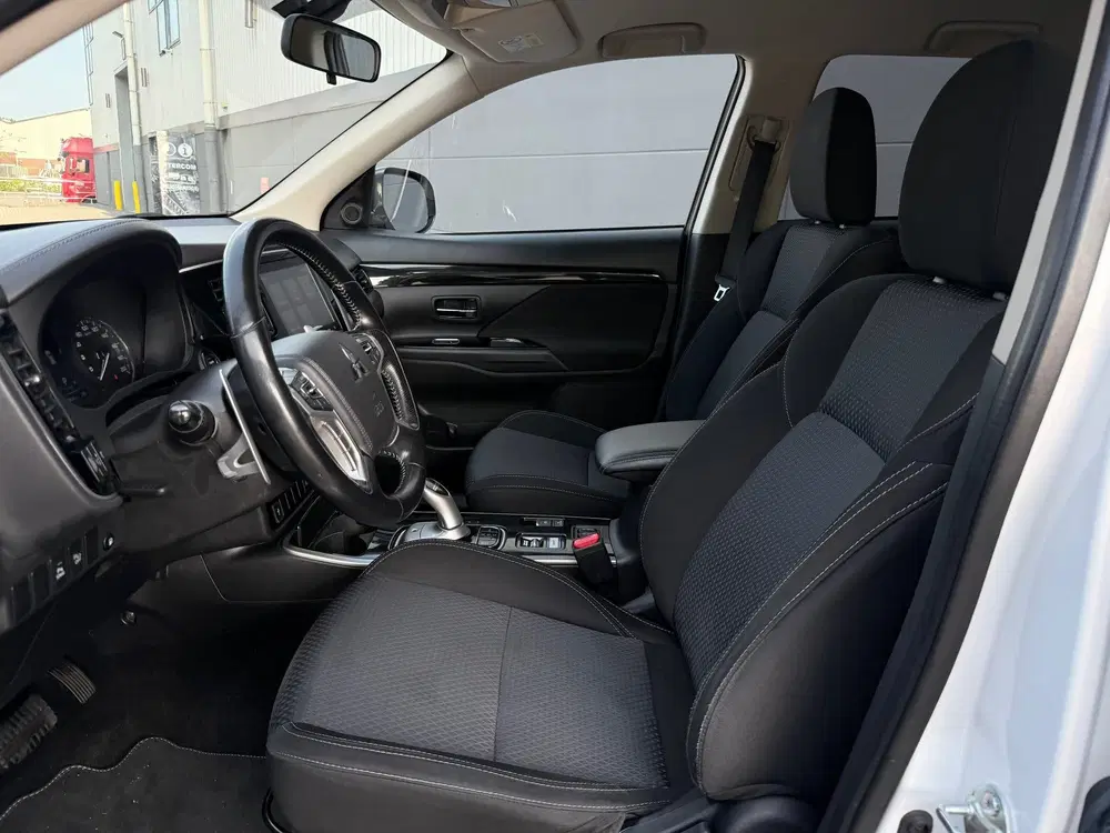 Mitsubishi Outlander 2.4 PHEV Pure*1eEigenaar*Camera*StoelVe uit 2021, foto 11