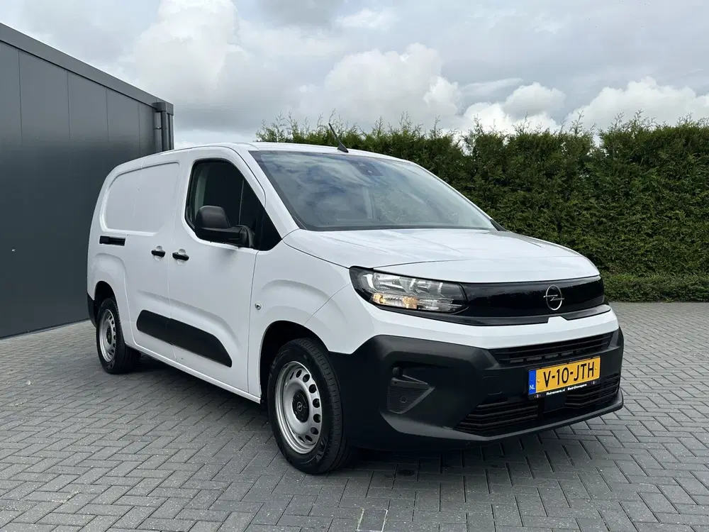 Opel Combo 1.5 BlueHDi 102 PK uit 2024, foto 4