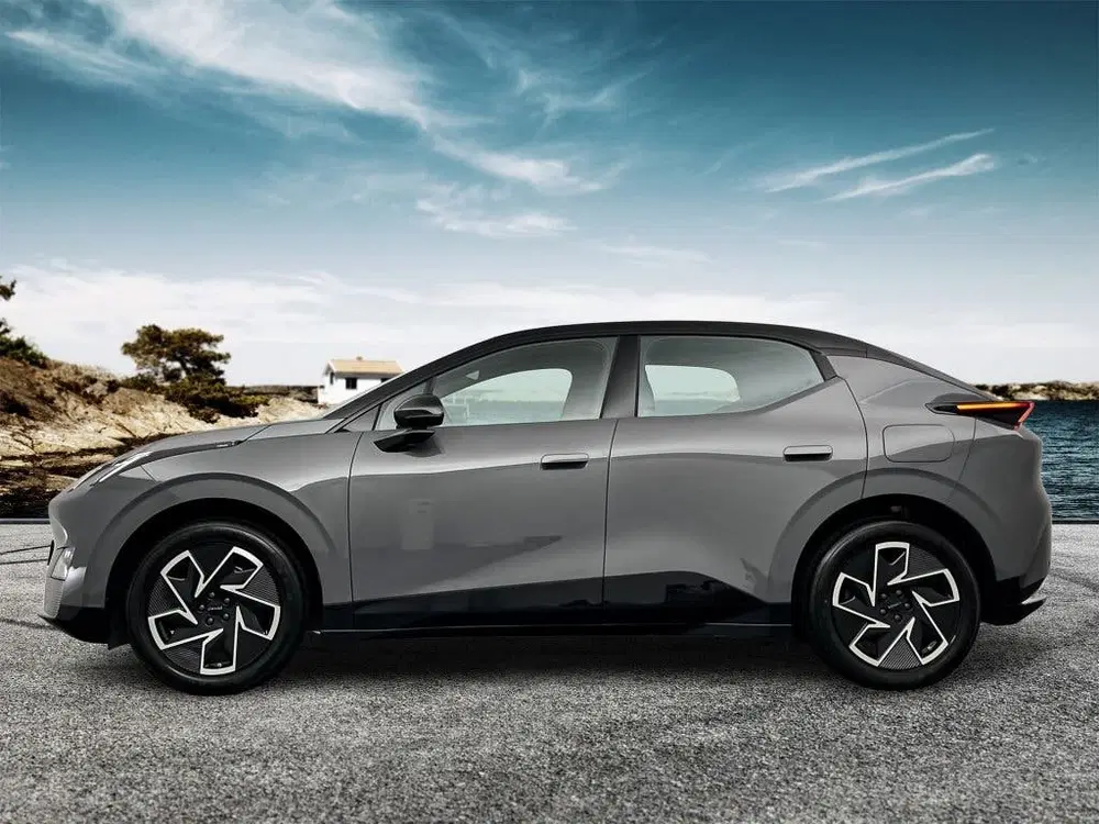 Lynk & Co 02 More 66kWh 272PK uit 2025, foto 8