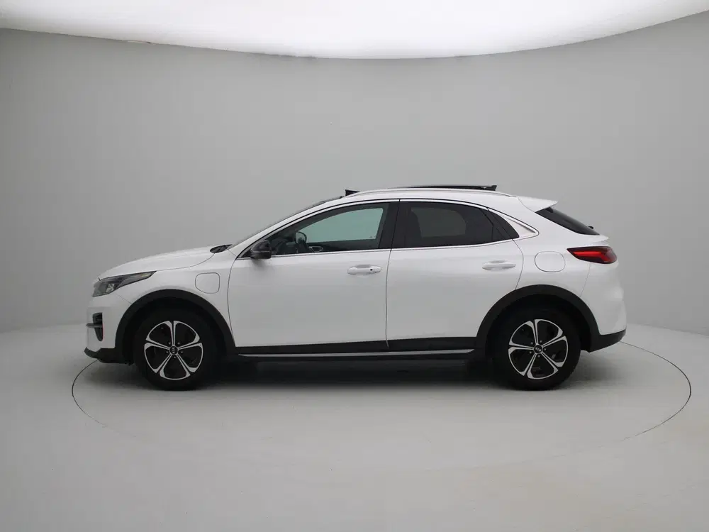 Kia XCeed 1.6 GDi PHEV DynamicLine uit 2021, foto 4