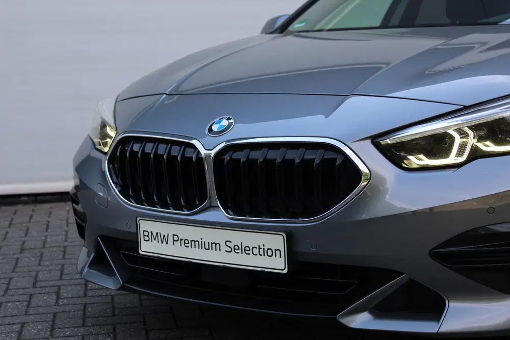BMW 2-serie Coupé 218i Sport Line Automaat uit 2023, foto 15