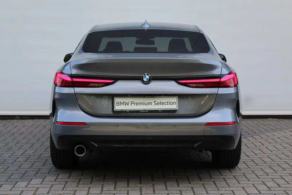 BMW 2-serie Coupé 218i Sport Line Automaat uit 2023, foto 6