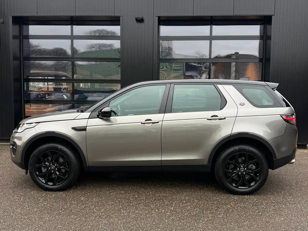 Land Rover Discovery Sport 2.0 TD4 Urban Series SE Dynamic uit 2019, foto 4