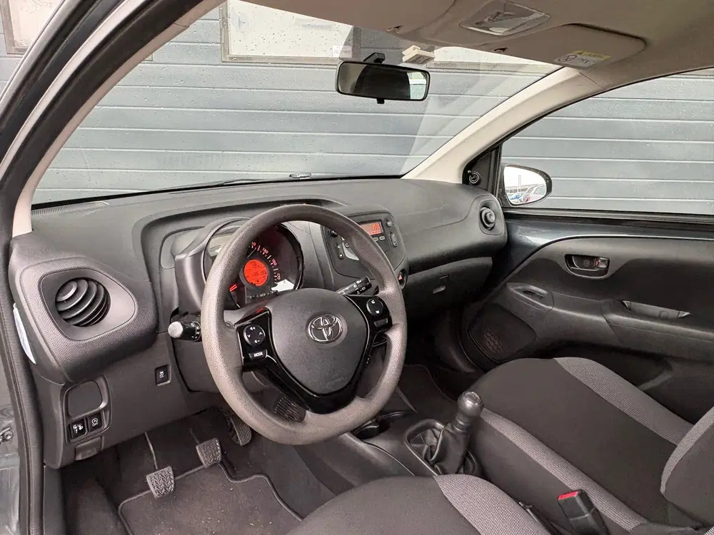 Toyota Aygo 1.0 VVT-i x-fun uit 2019, foto 6