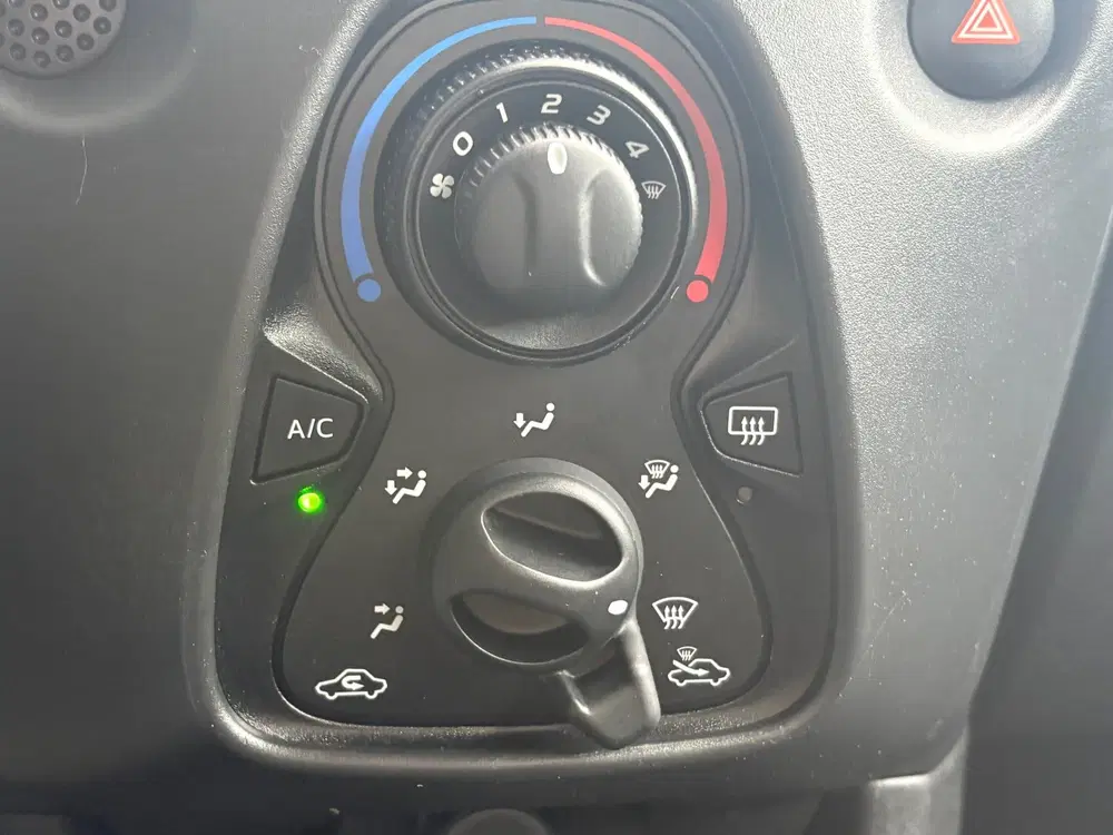 Toyota Aygo 1.0 VVT-i x-fun uit 2019, foto 8