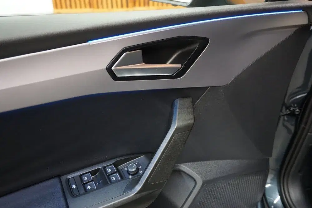 SEAT Leon 1.5 eTSI FR BUSINESS AUTOMAAT uit 2023, foto 11