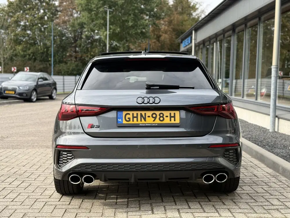 Audi S3 2.0 TFSI S3 quattro Edition One HUD Pano A uit 2021, foto 3