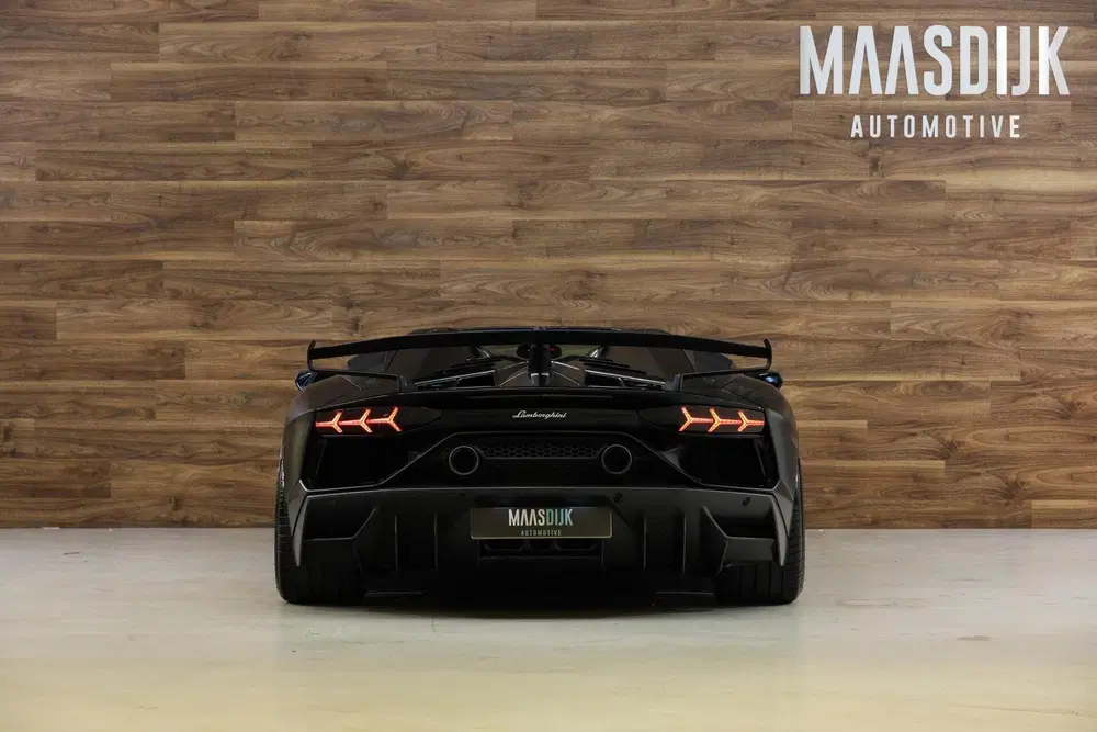 Lamborghini Aventador 6.5 V12 SVJ Roadster uit 2021, foto 12