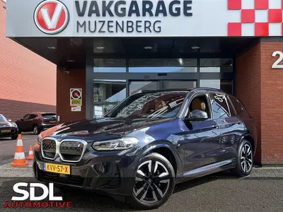 BMW iX3 High Executive 80 kWh M Sport uit 2022