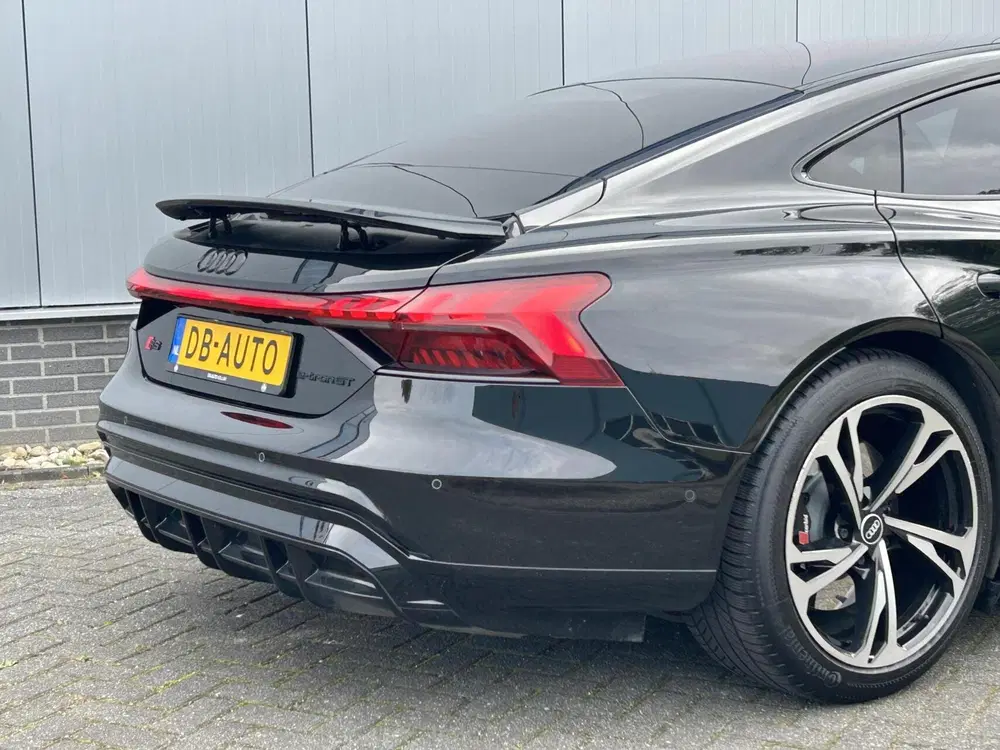 Audi e-tron GT RS 93 kWh uit 2021, foto 9