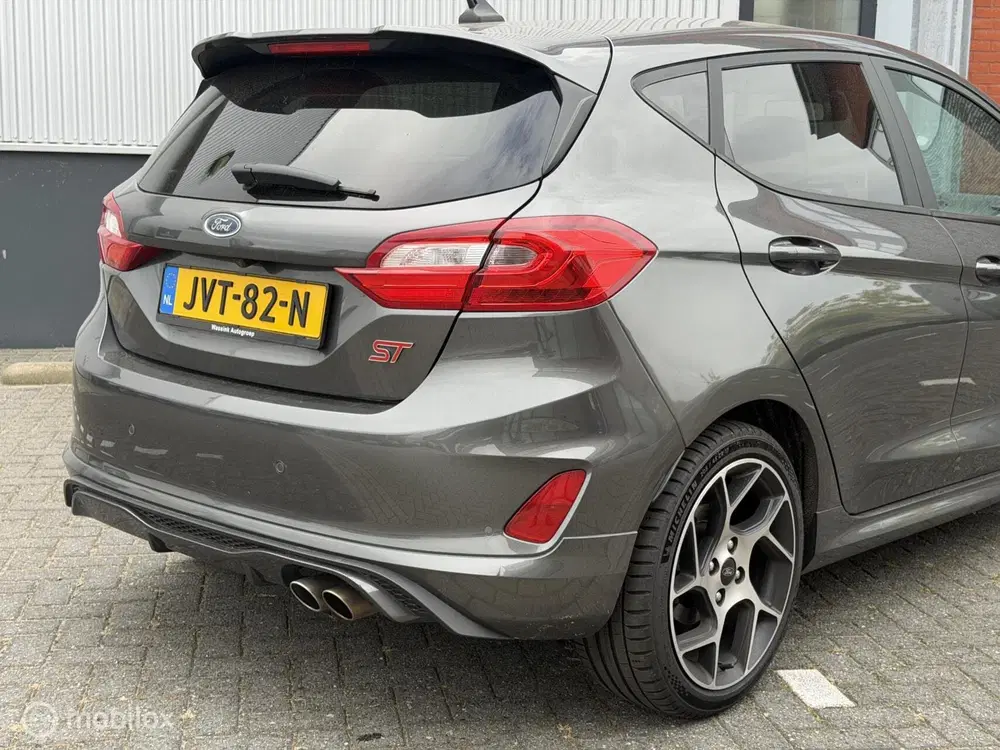 Ford Fiesta 200pk ST-3 uit 2020, foto 8