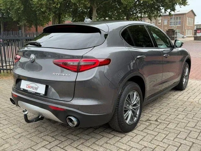 Alfa Romeo Stelvio 2.0 T AWD Q4 200PK Leer Navi Trekhaak Key uit 2019, foto 11