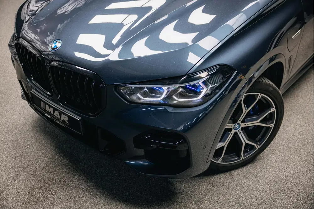 BMW X5 xDrive45e High Executive uit 2022, foto 2