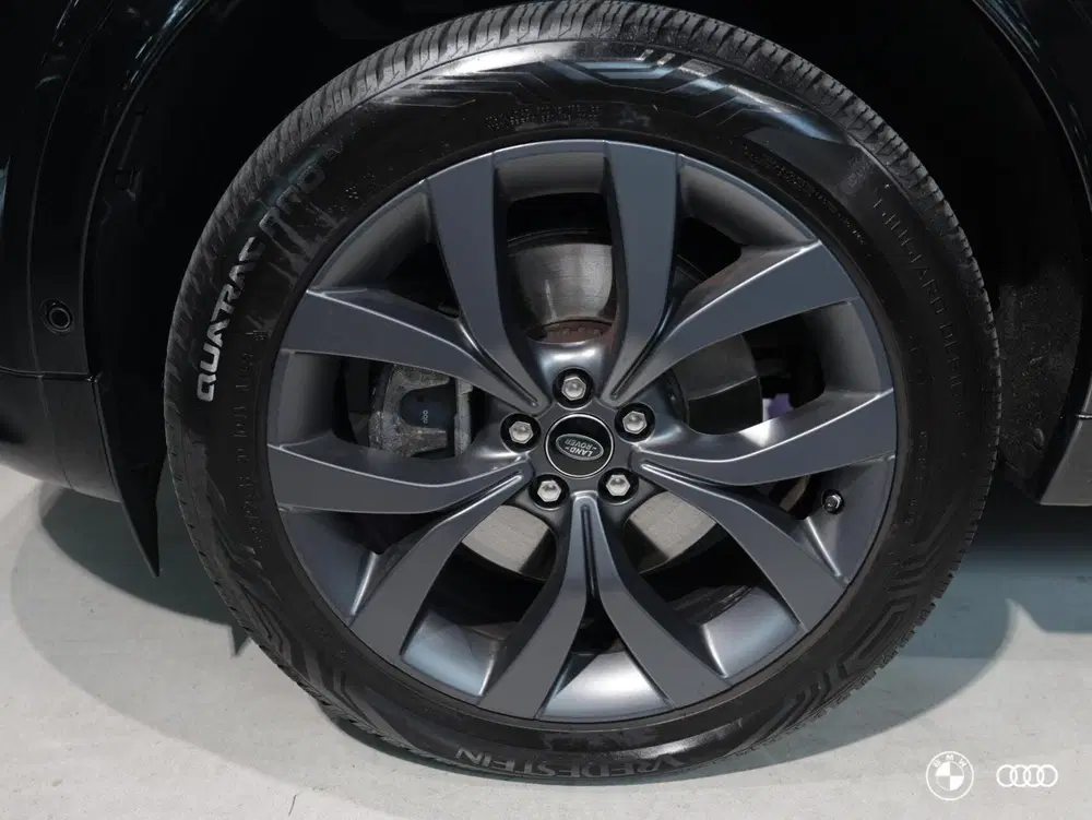 Land Rover Discovery Sport P300e R-DYNAMIC SE uit 2021, foto 5
