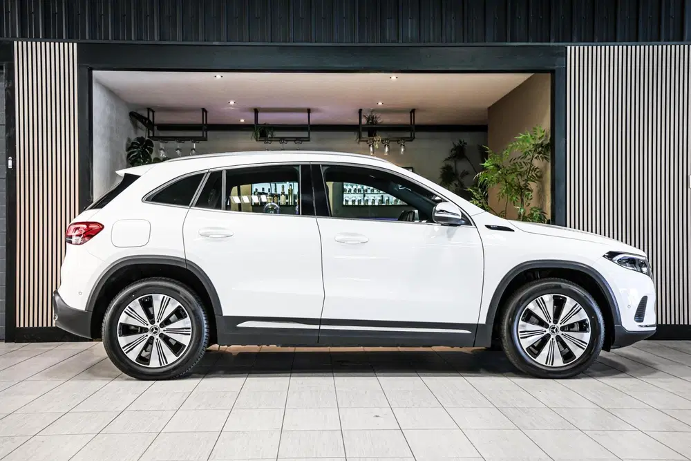 Mercedes-Benz EQA Mercedes EQA 250 Business Solution Luxury uit 2021, foto 14