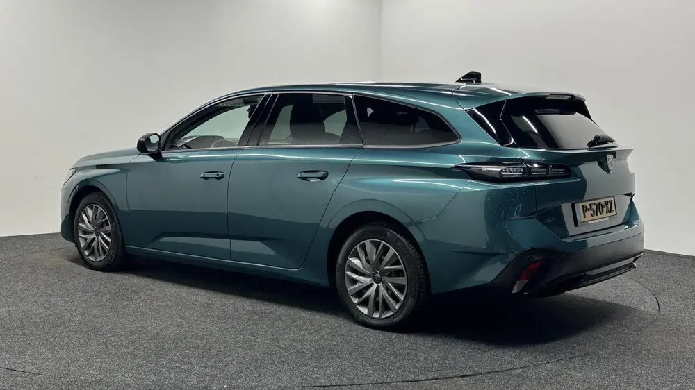 Peugeot 308 1.2 PureTech Active Pack Business NAVI CAR uit 2022, foto 4