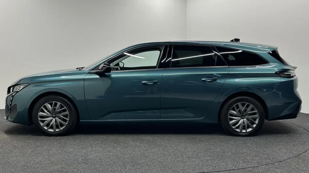 Peugeot 308 1.2 PureTech Active Pack Business NAVI CAR uit 2022, foto 8
