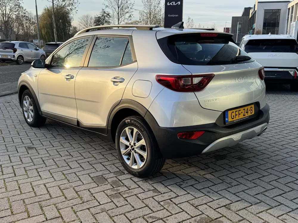 Kia Stonic 1.0 T-GDi MHEV DynamicLine uit 2024, foto 6