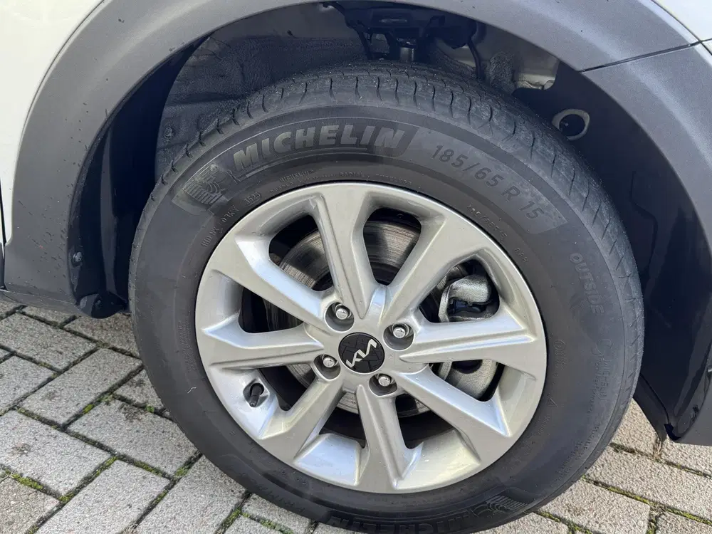 Kia Stonic 1.0 T-GDi MHEV DynamicLine uit 2024, foto 7
