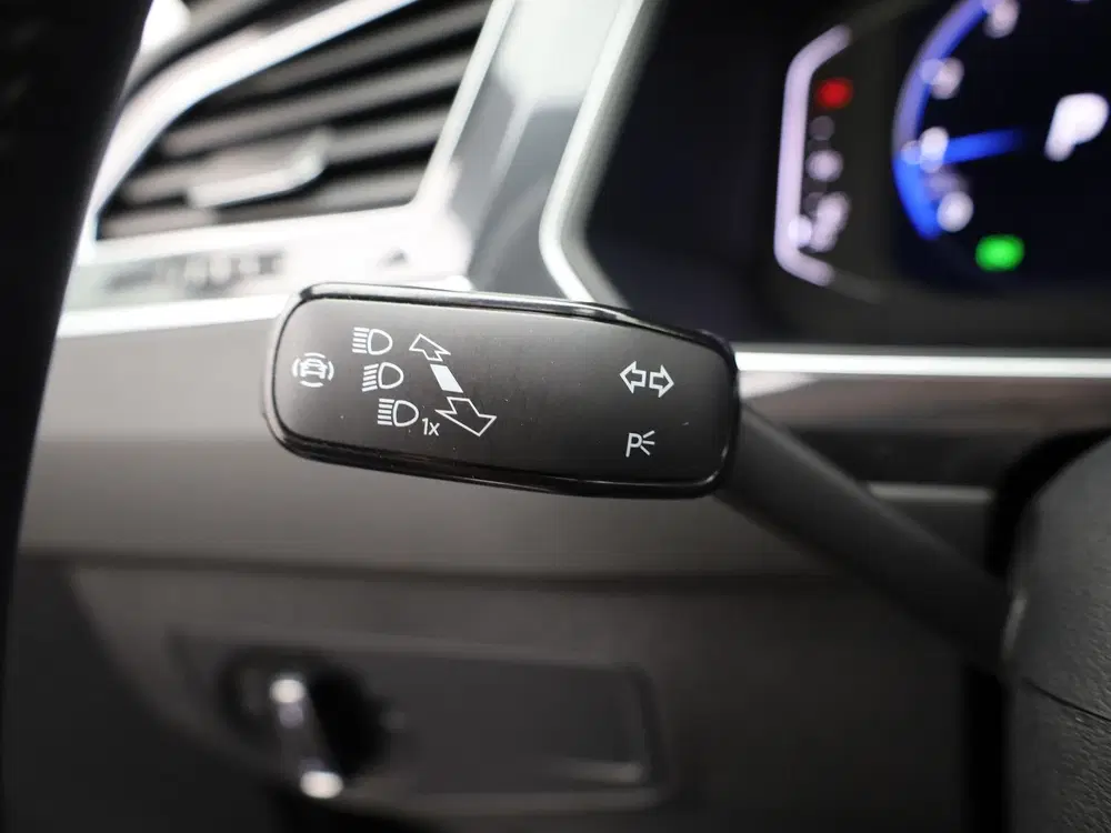 Volkswagen Tiguan 1.5 TSI R-Line Business+ uit 2023, foto 15