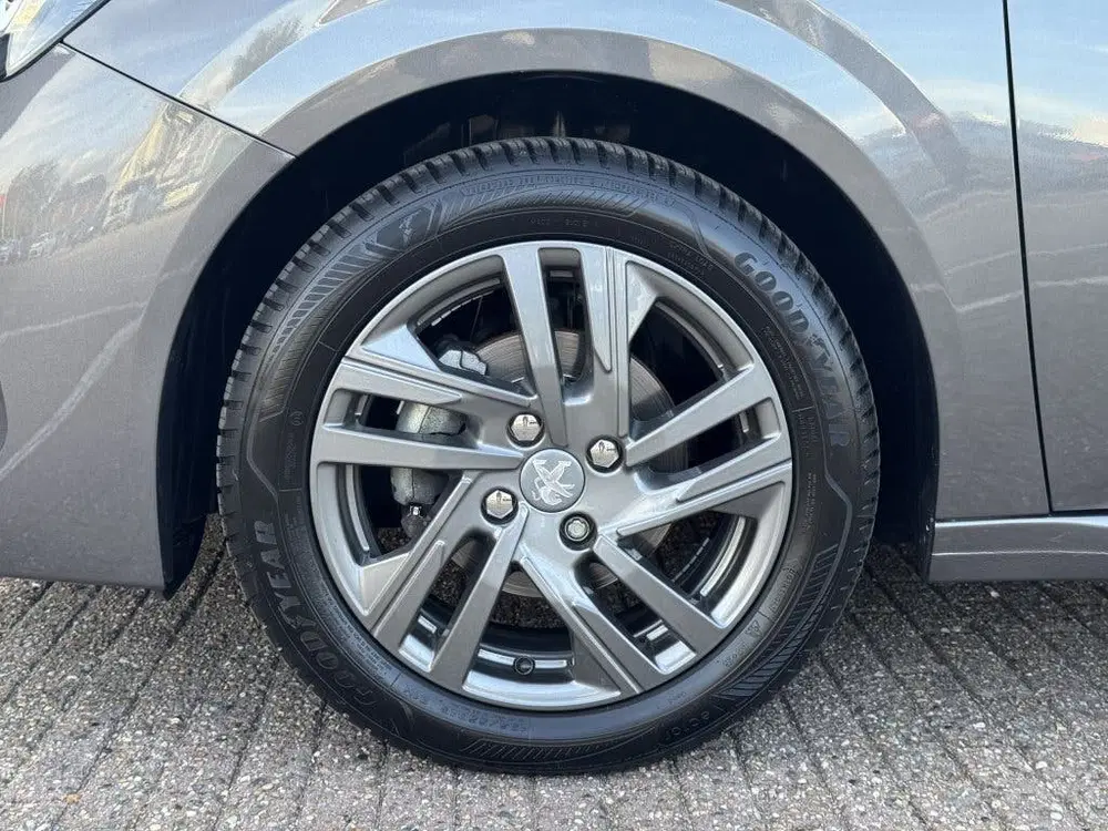 Peugeot 208 1.2 PT Active Pack (bj 2022) uit 2022, foto 9