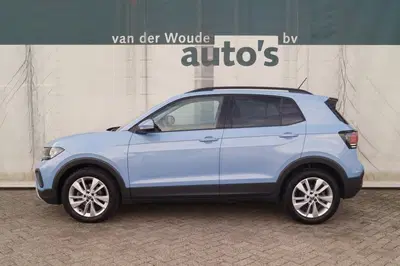 Volkswagen T-Cross 1.0 TSI Life Edition -LED-DIGI-AIRCO-CRUI uit 2024