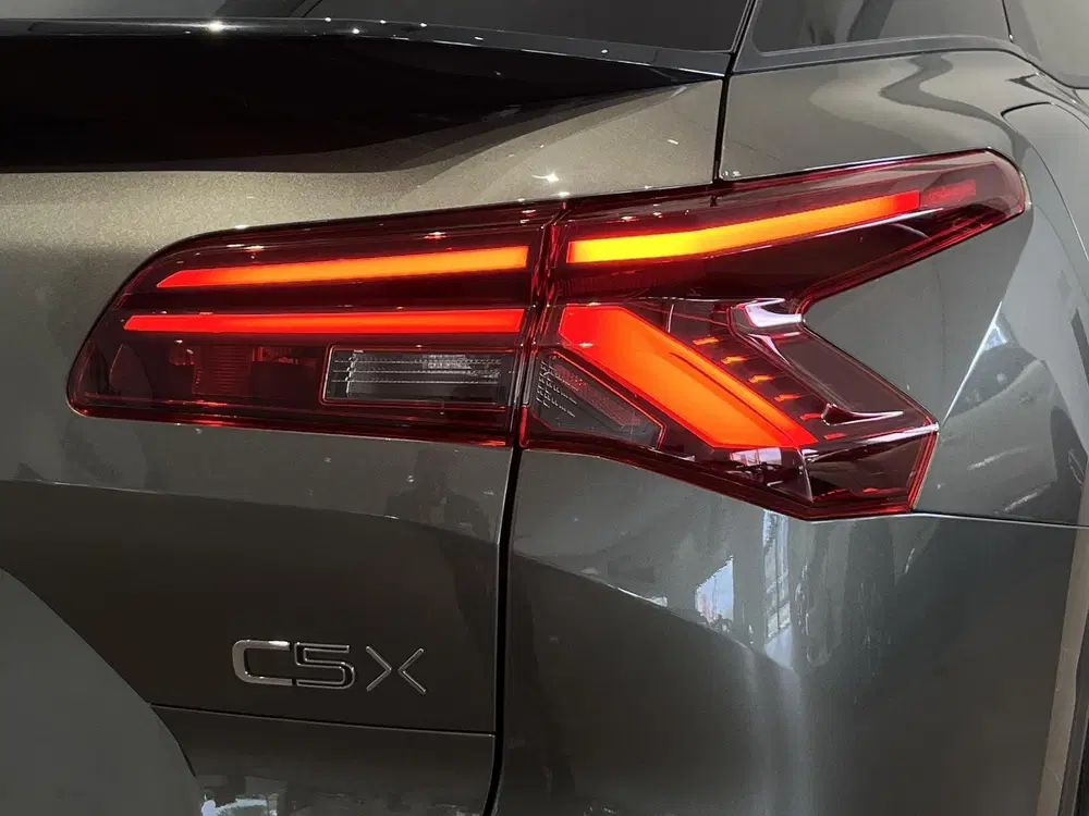 Citroën C5 X Citroen C5 X Business Plus uit 2023, foto 6