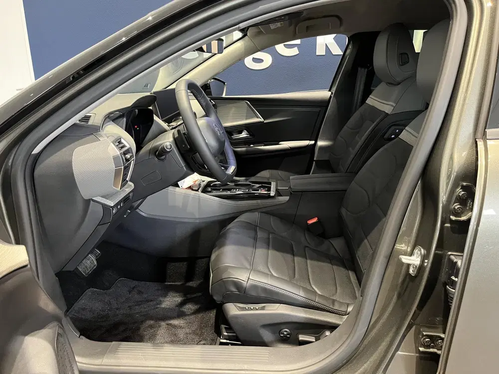 Citroën C5 X Citroen C5 X Business Plus uit 2023, foto 9
