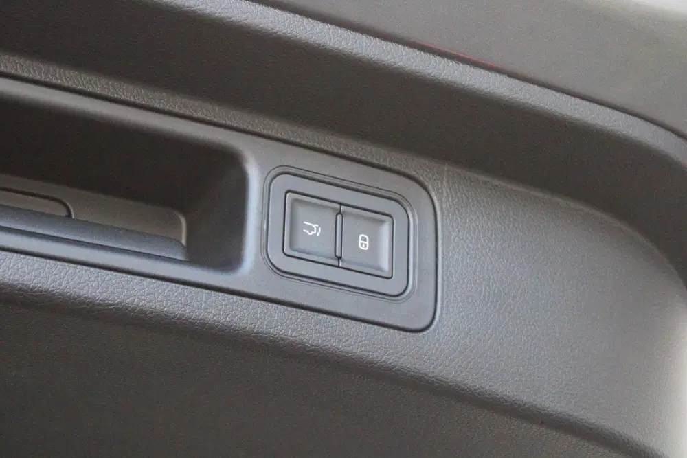 BYD Seal U 1.5 T DM-i AWD Design Pano ACC 324 PK 4x4 uit 2025, foto 10