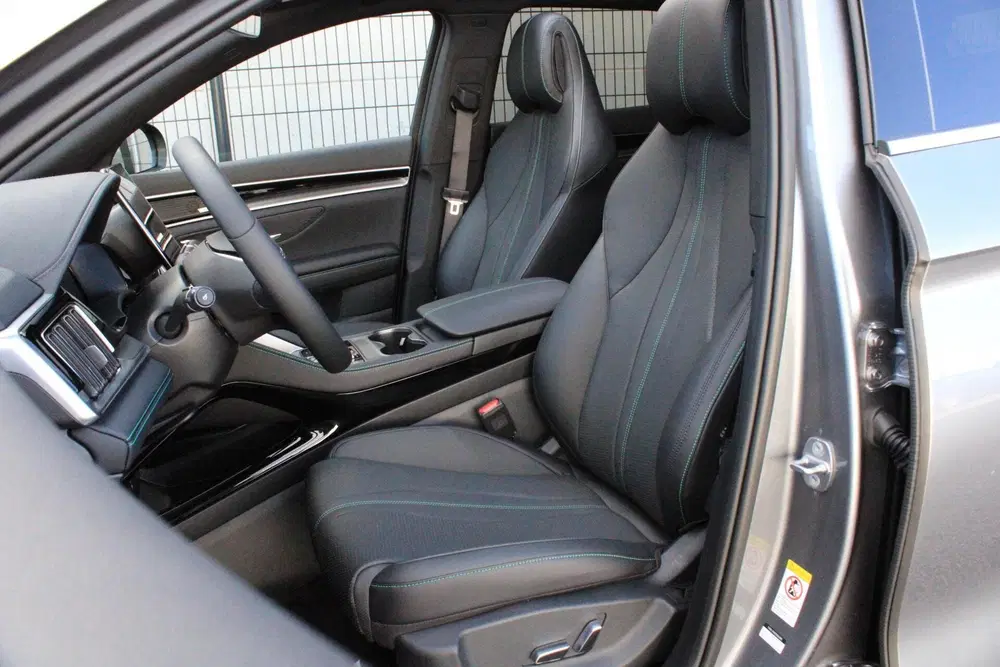 BYD Seal U 1.5 T DM-i AWD Design Pano ACC 324 PK 4x4 uit 2025, foto 15