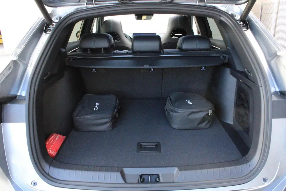 BYD Seal U 1.5 T DM-i AWD Design Pano ACC 324 PK 4x4 uit 2025, foto 9