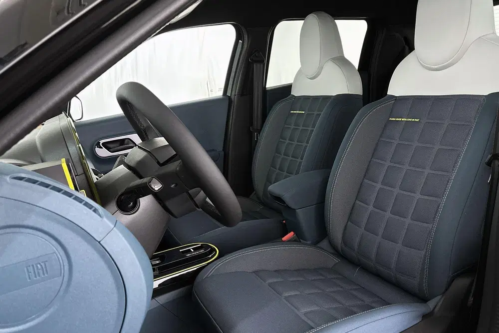 Fiat Grande Panda La Prima 11 kW 44 kWh Stuur-Stoelverwarmin uit 2026, foto 6