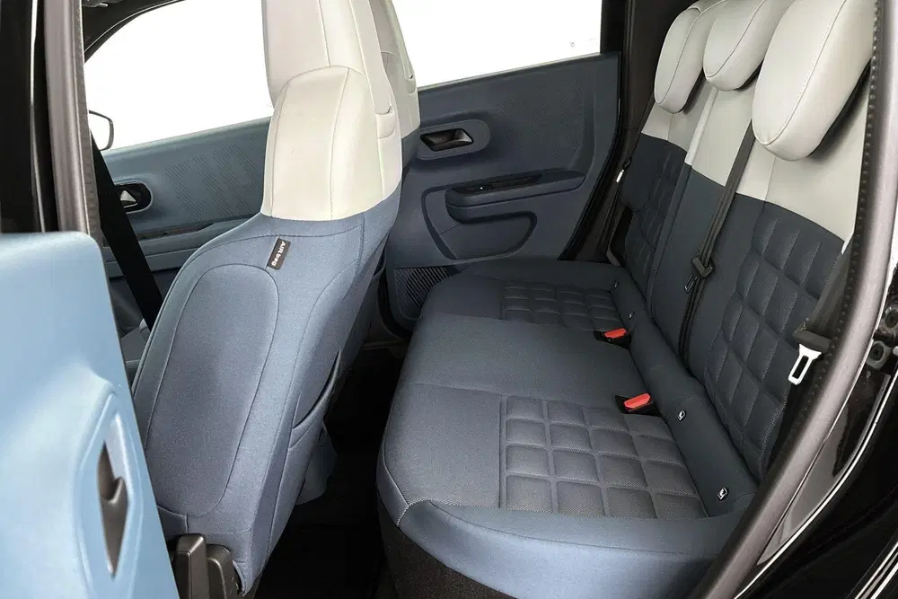 Fiat Grande Panda La Prima 11 kW 44 kWh Stuur-Stoelverwarmin uit 2026, foto 8