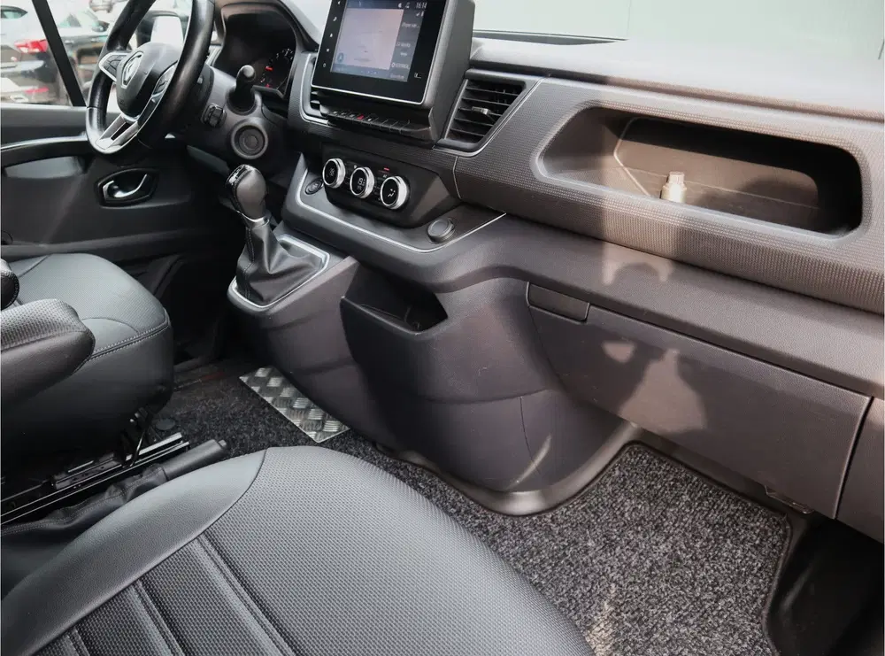 Renault Trafic 2.0 dCi 170 T29 L2H1 DC Luxe Automaat Dubb uit 2024, foto 9